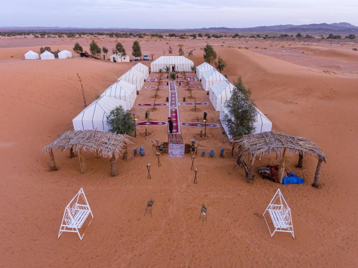 Luxury Traditional Tent Camp Merzouga Ngoại thất bức ảnh